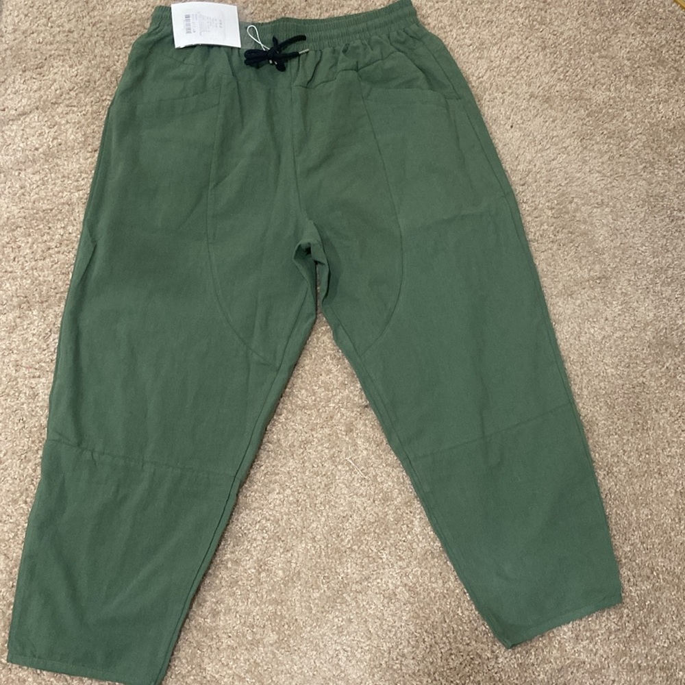 Cropped Drawstring Pants - Picture 2 of 6